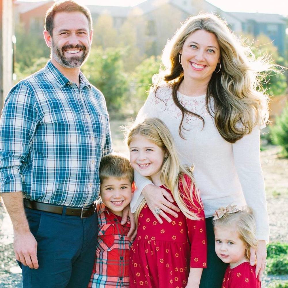 Meet your Posher, Elisa